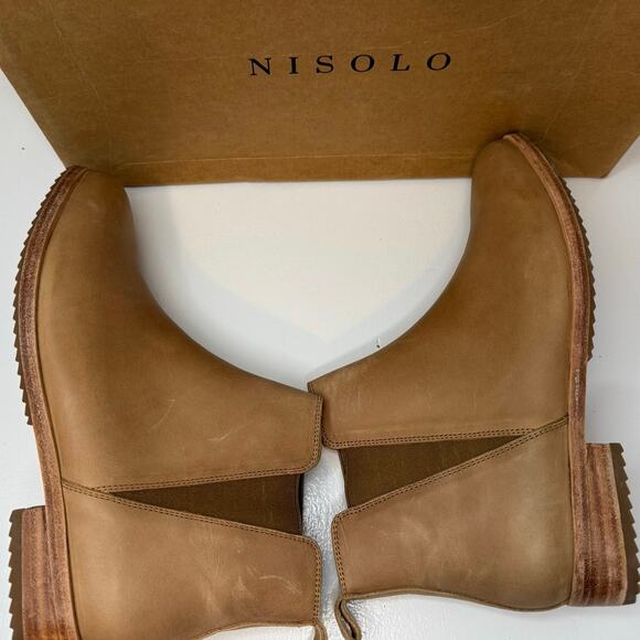 Nisolo Everyday Chelsea Boots Almond Distressed Matte Leather Women’s Size 10 - Picture 1 of 11
